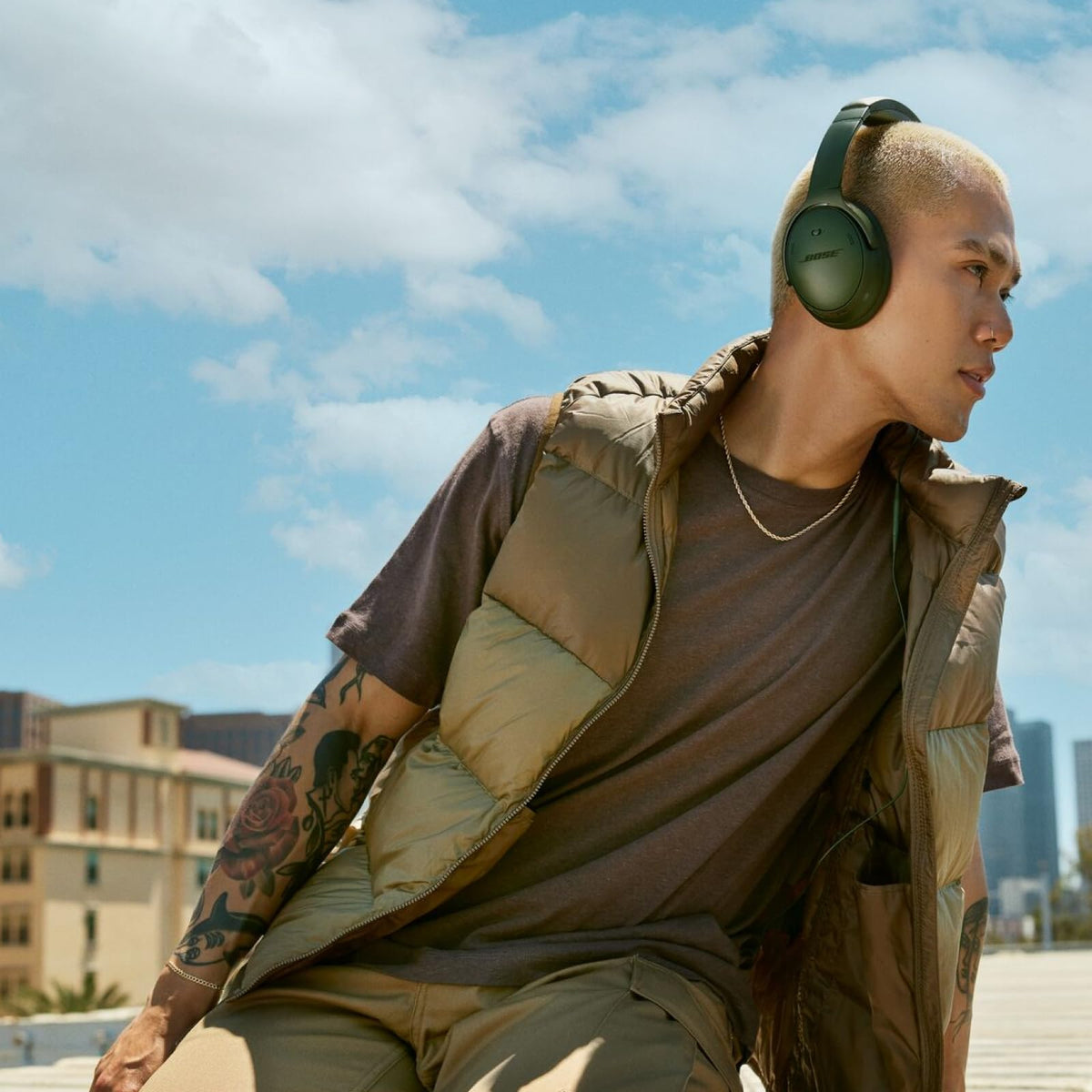 Bose QuietComfort Bluetooth Headphones, Wireless Headphones with Active Over Ear Noise Cancelling and Mic, Deep Bass, Up to 24 Hours of Playtime, Blue Dusk - Limited Edition Color